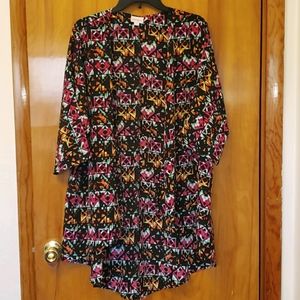 Lularoe geometric SHIRLEY Kimono